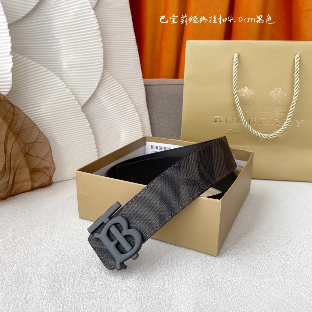 バーバリーブラック新作PVCベルト