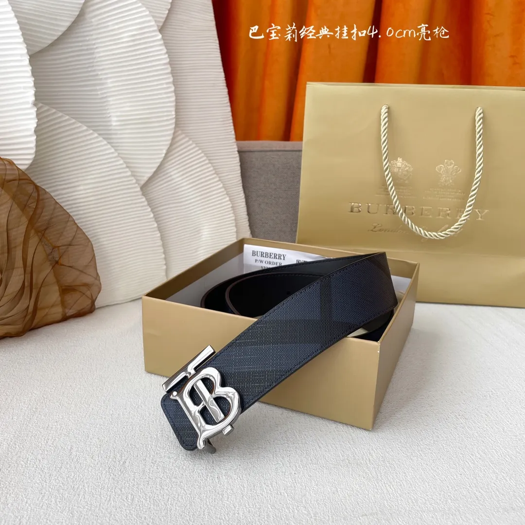 バーバリーブルー新作PVCベルト