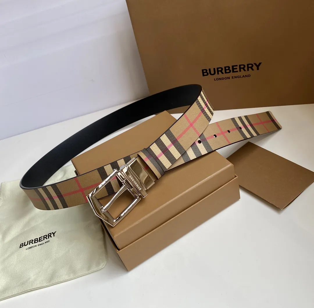 Burberry 新作イタリア製ベルト ヴィンテージチェック - 画像 (4)