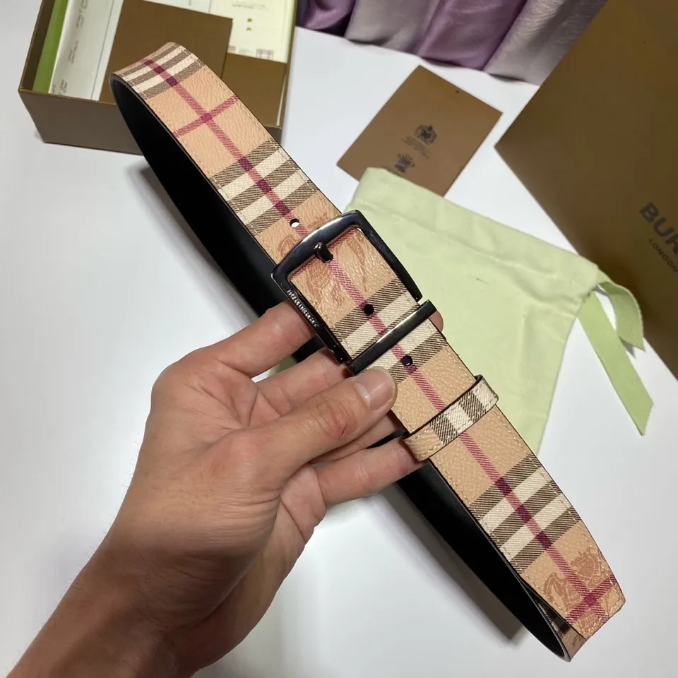 バーバリー 新作 ピンクチェック ベルト - 画像 (9)