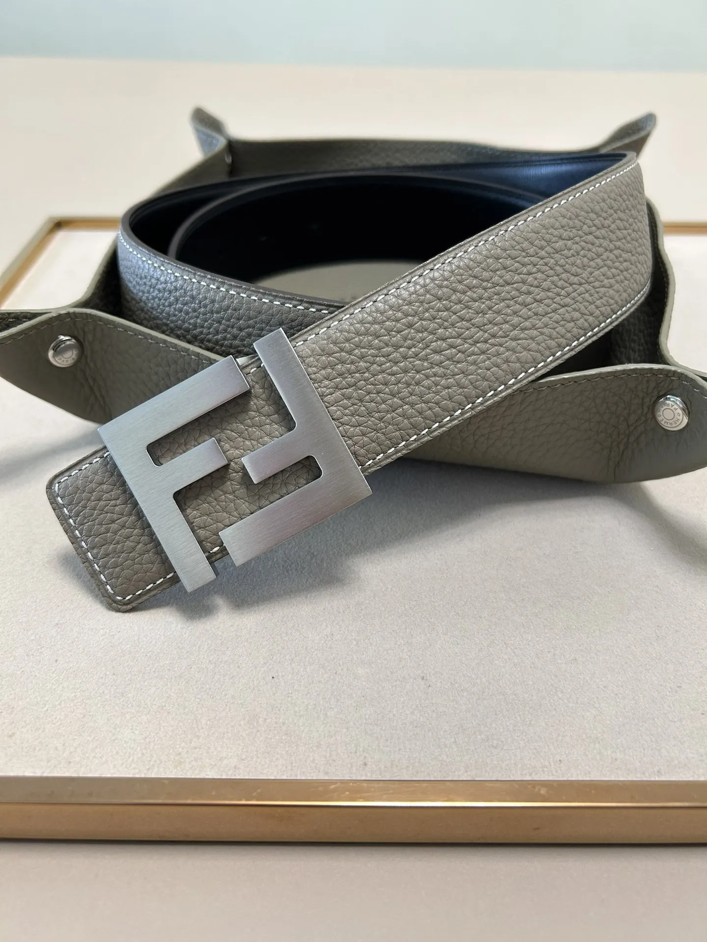 FENDI 新作 ダブルリングベルト グレー 4.0cm