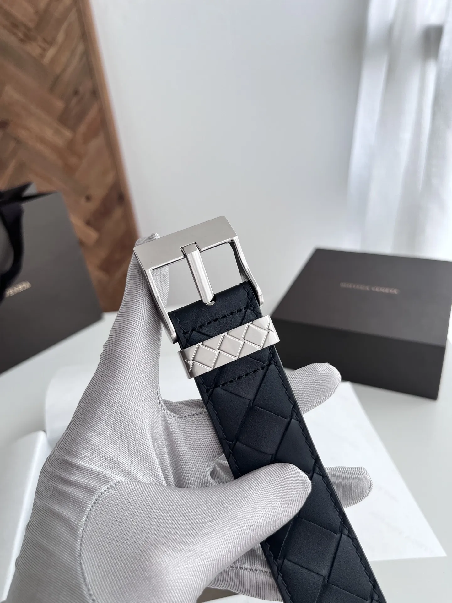 BV 2025新作黒ダブルフェイスベルト - 画像 (4)