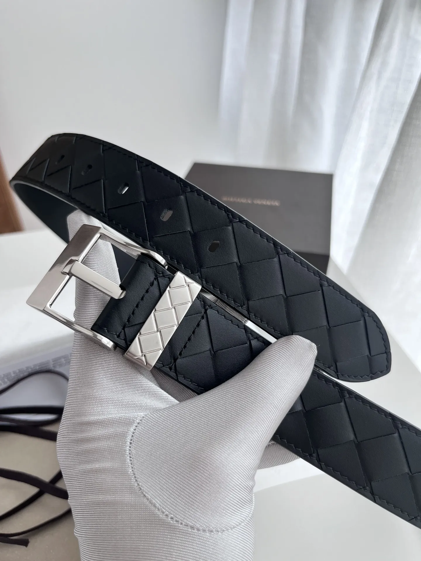 BV 2025新作黒ダブルフェイスベルト - 画像 (5)