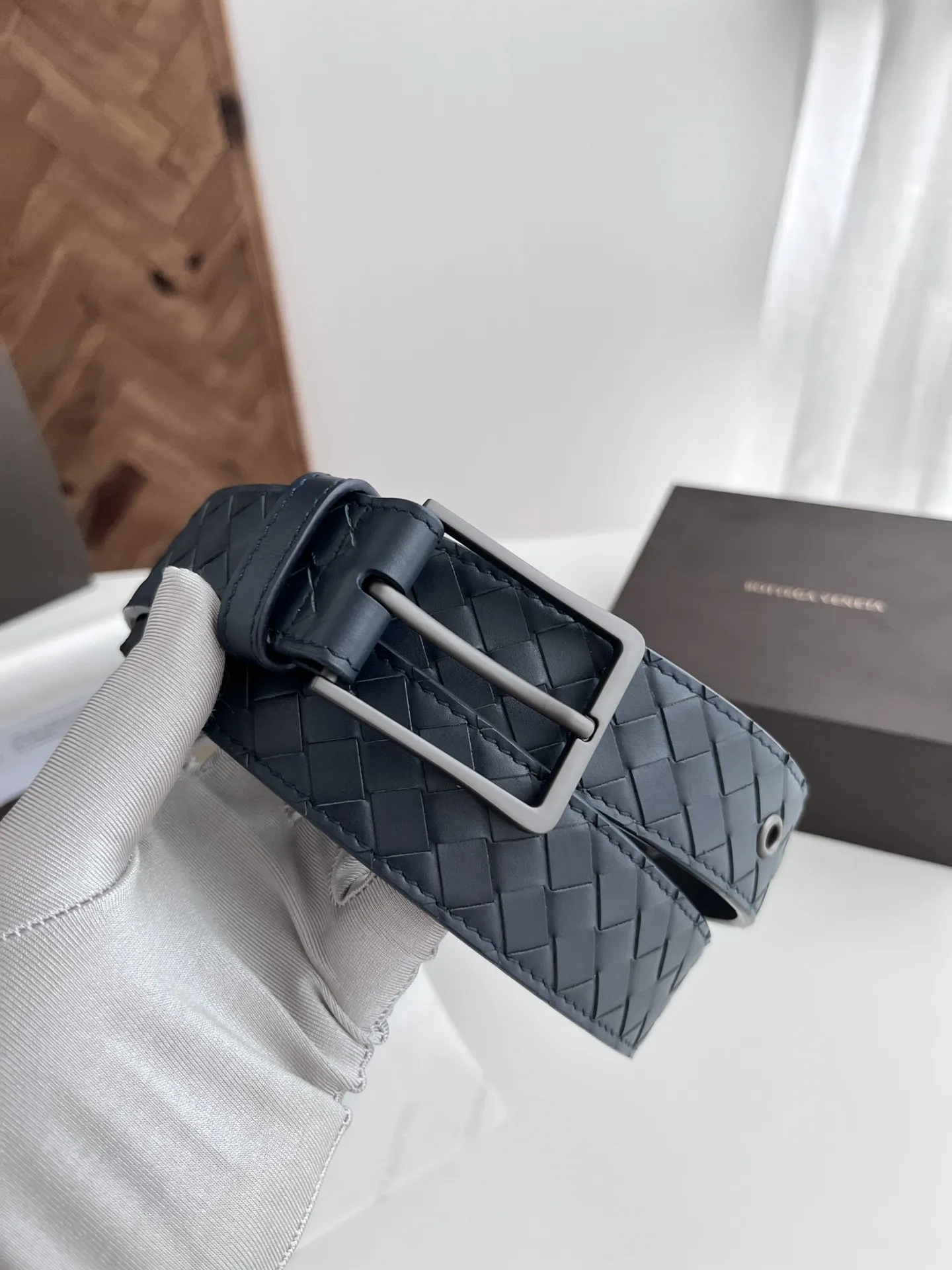 BV 2025新作男性ベルトデザイン - 画像 (3)