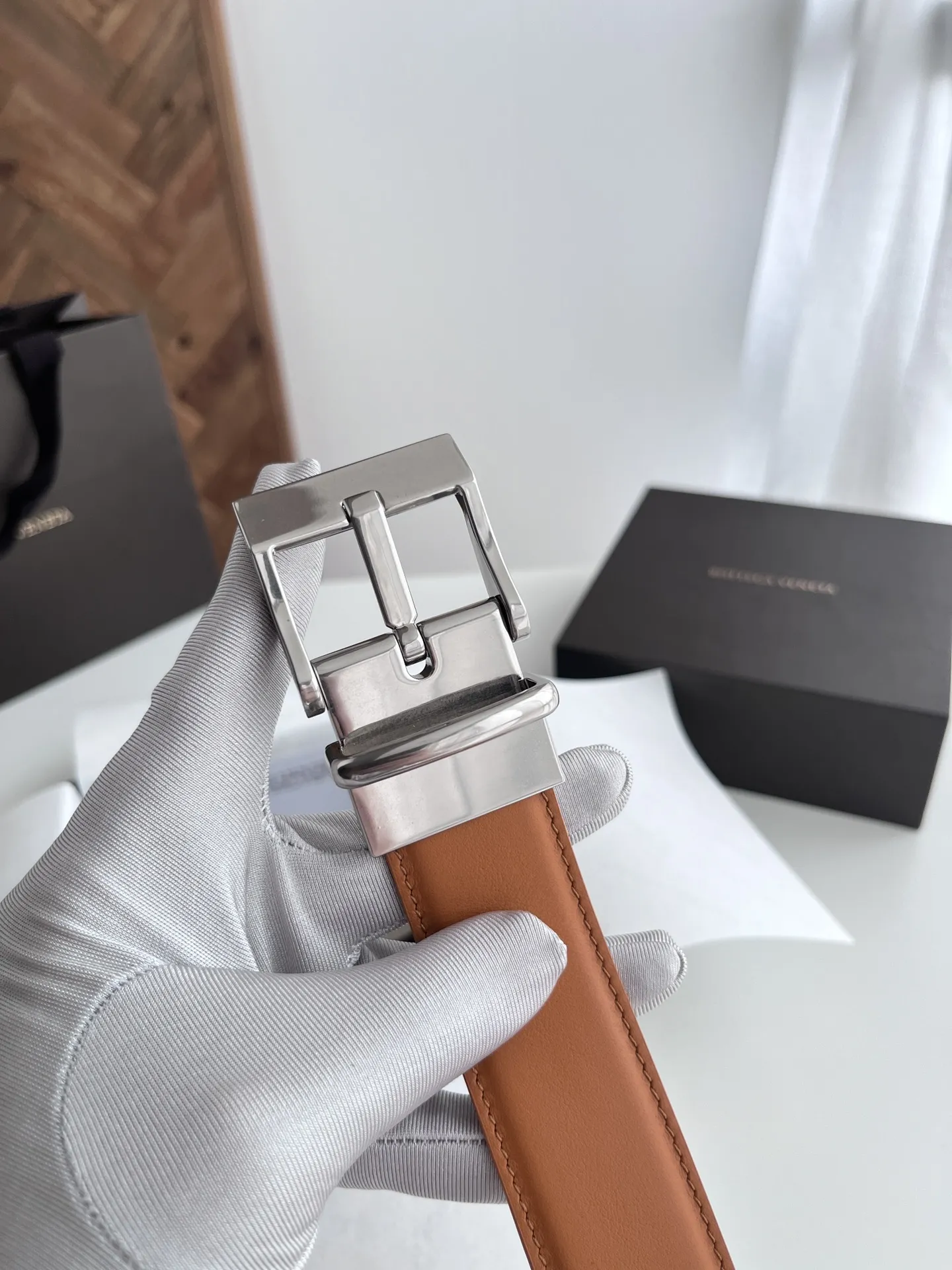 BV新作ダブルフェイス男性用ベルトオレンジ - 画像 (4)