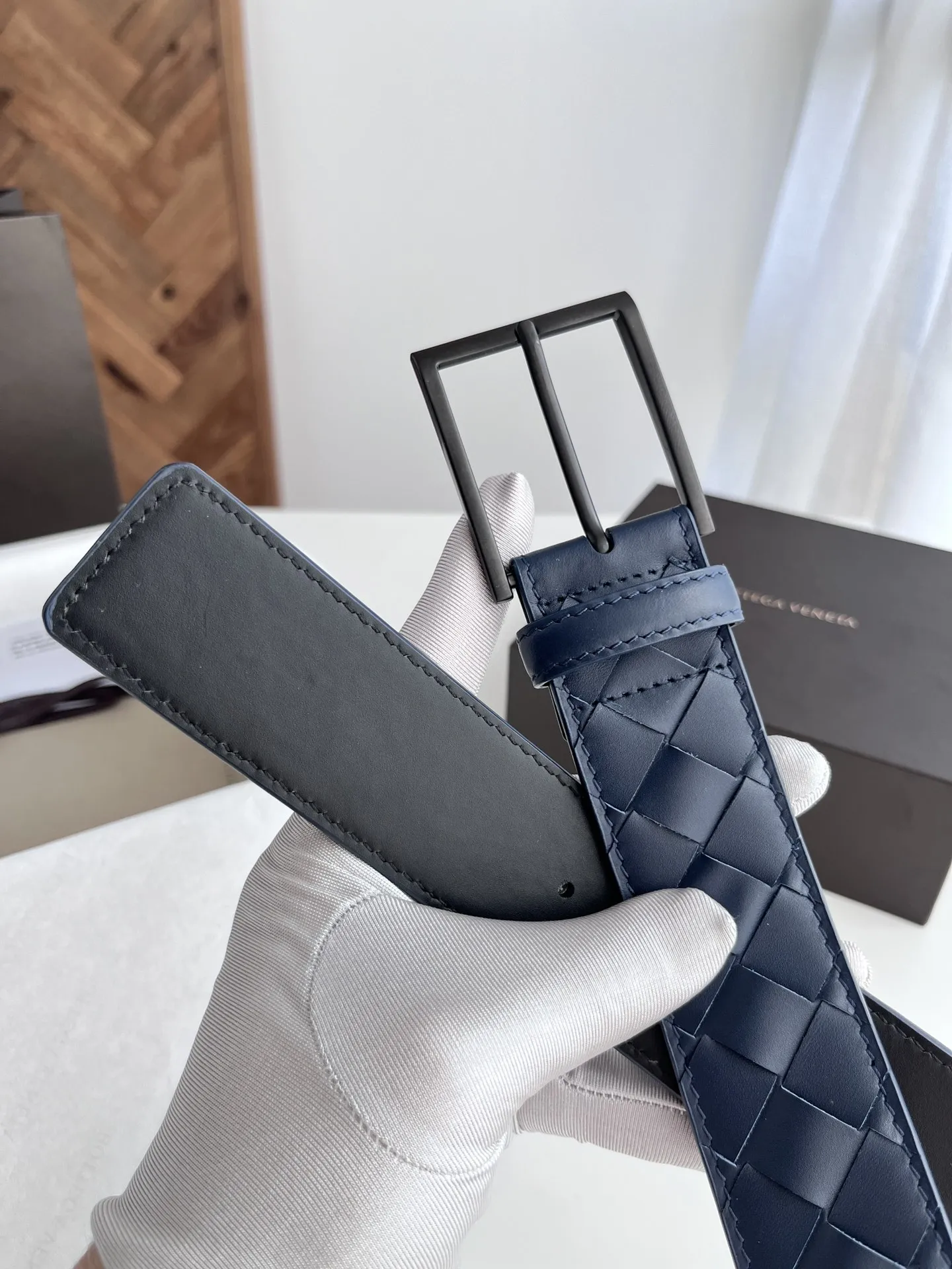 BV 2024年新作 ロイヤルブルー ワイド メンズベルト - 画像 (5)