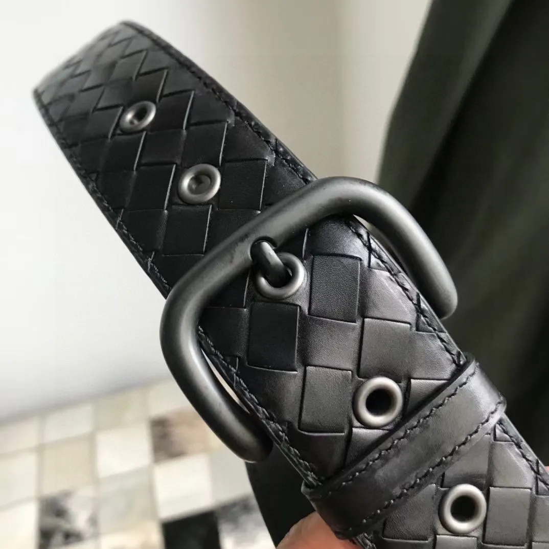 Bottega Veneta 新作黒編み込み皮ベルト - 画像 (9)