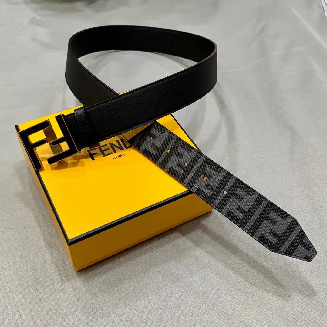 FENDI 新作 黒 38MM 幅広ベルト FFロゴ