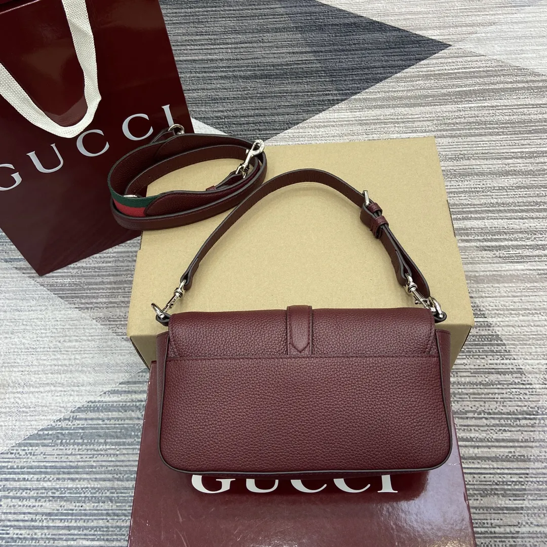 GUCCI アンコラレッド小さなグレインレザーのクロスボディバッグ - 画像 (3)