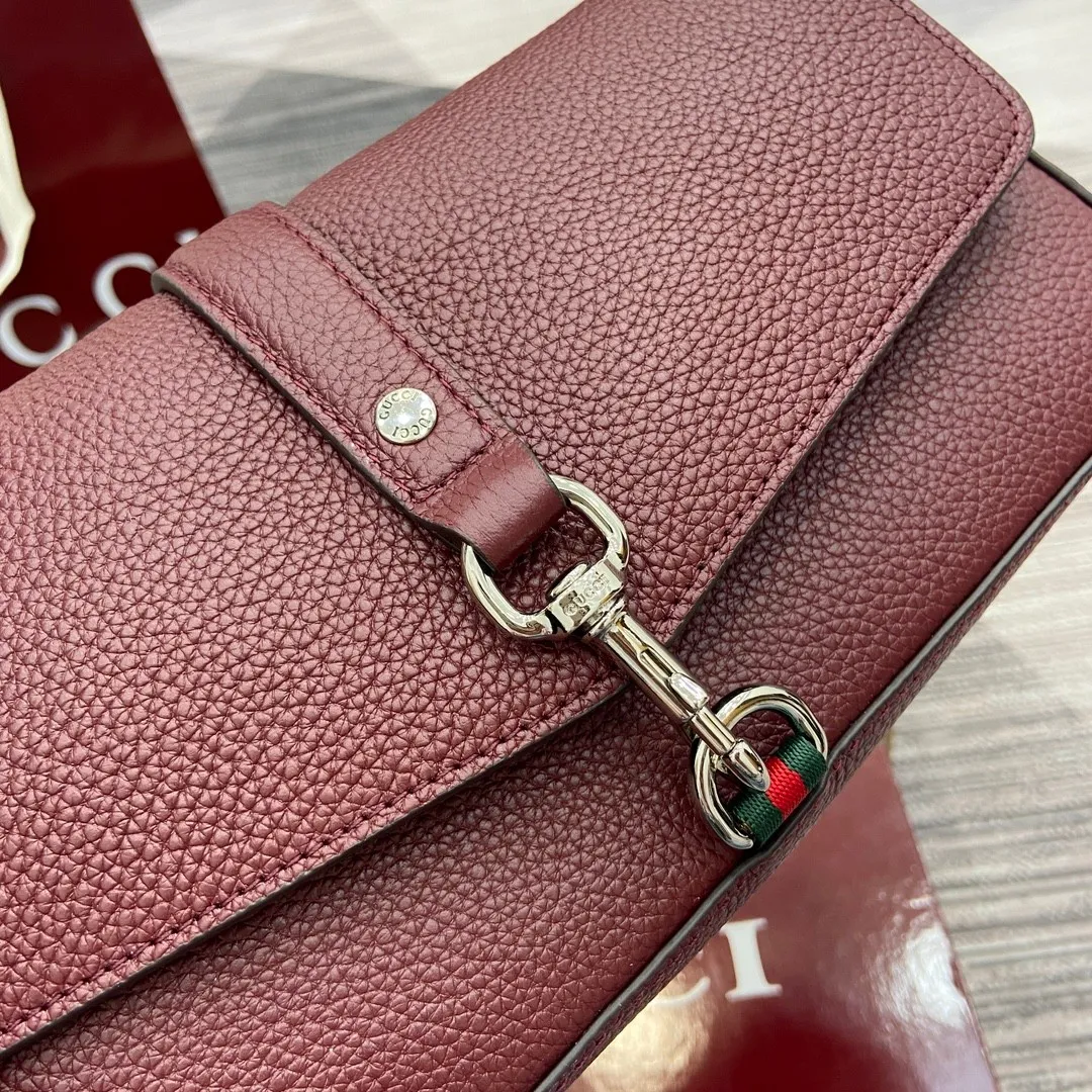 GUCCI アンコラレッド小さなグレインレザーのクロスボディバッグ - 画像 (7)