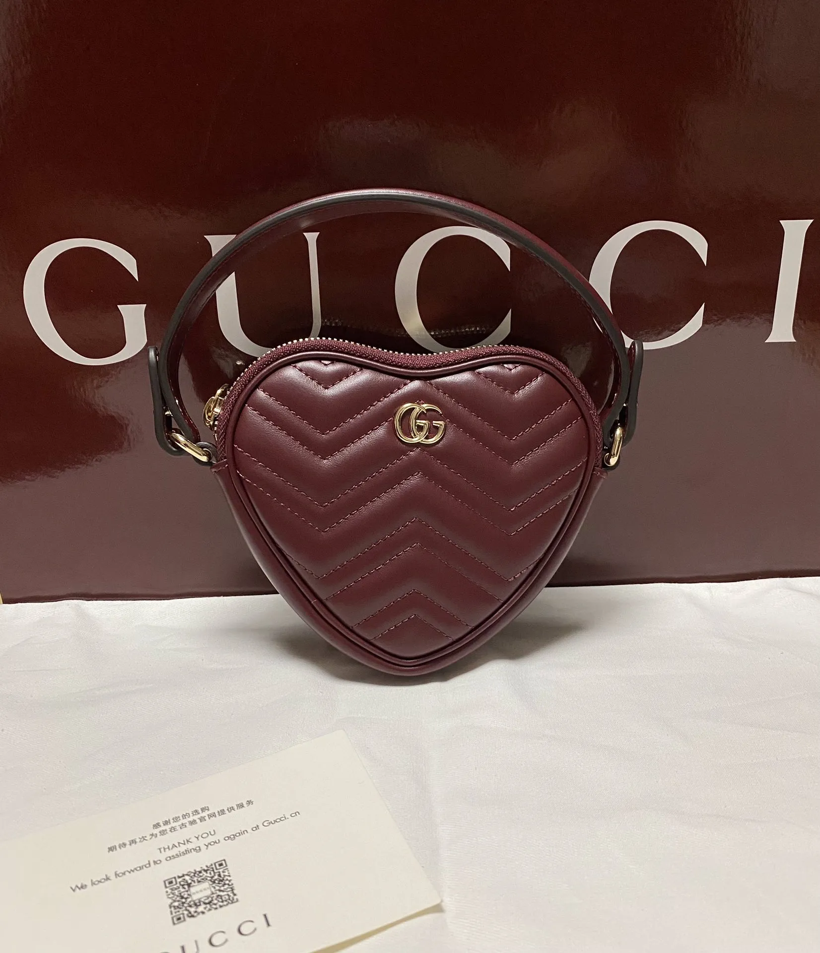 Gucci マルモント ハート型バッグ アンコールレッド