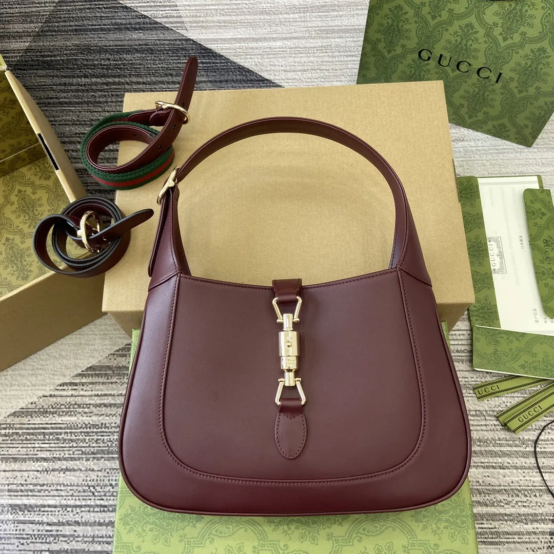 Gucci Jackie 1961 ショルダーバッググッチ アンコール レッド スモール