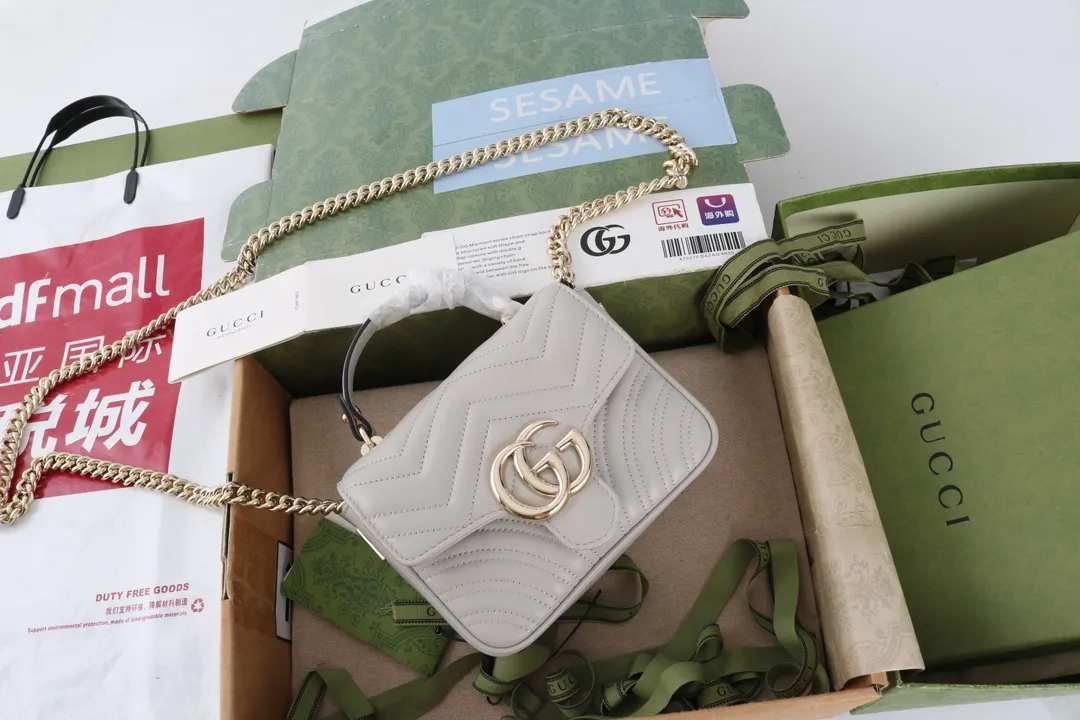 Gucci GG Marmont グレー ハンドバッグ - 画像 (10)