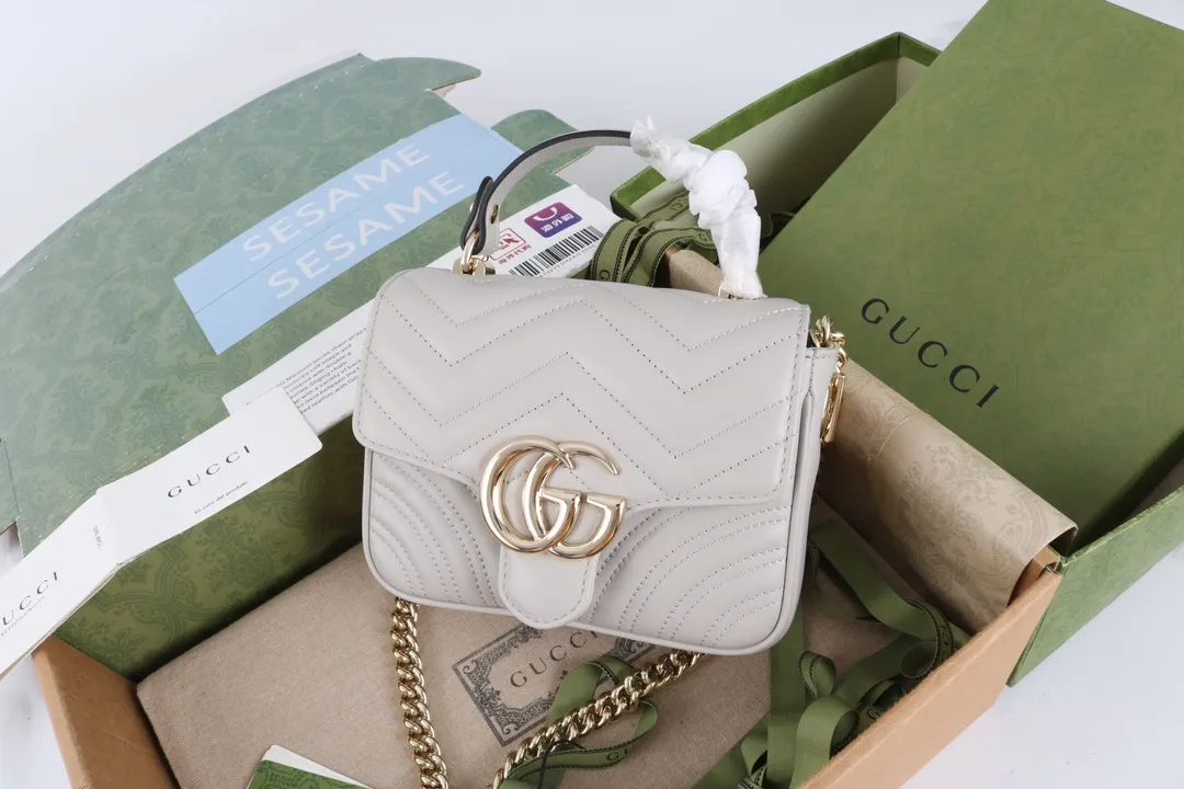 Gucci GG Marmont グレー ハンドバッグ - 画像 (11)