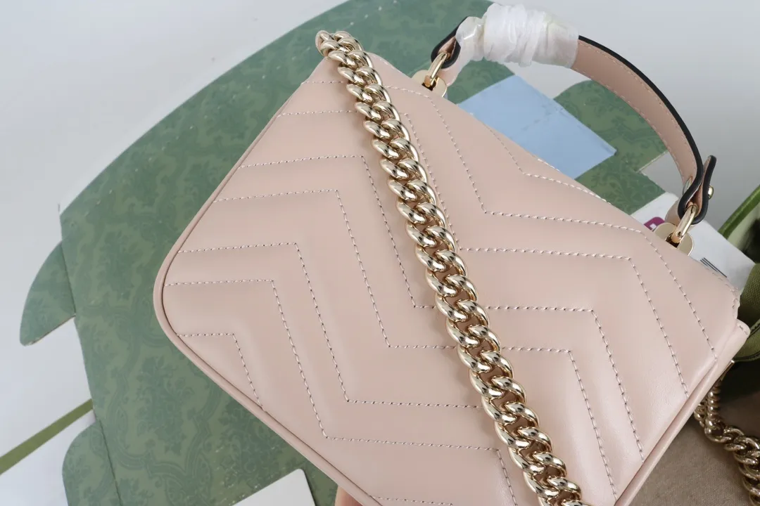 Gucci GG Marmont ピンク ショルダーバッグ - 画像 (7)