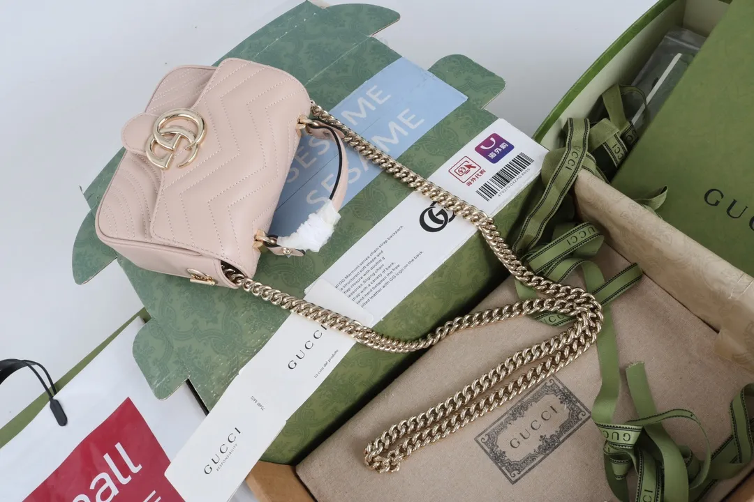 Gucci GG Marmont ピンク ショルダーバッグ - 画像 (10)