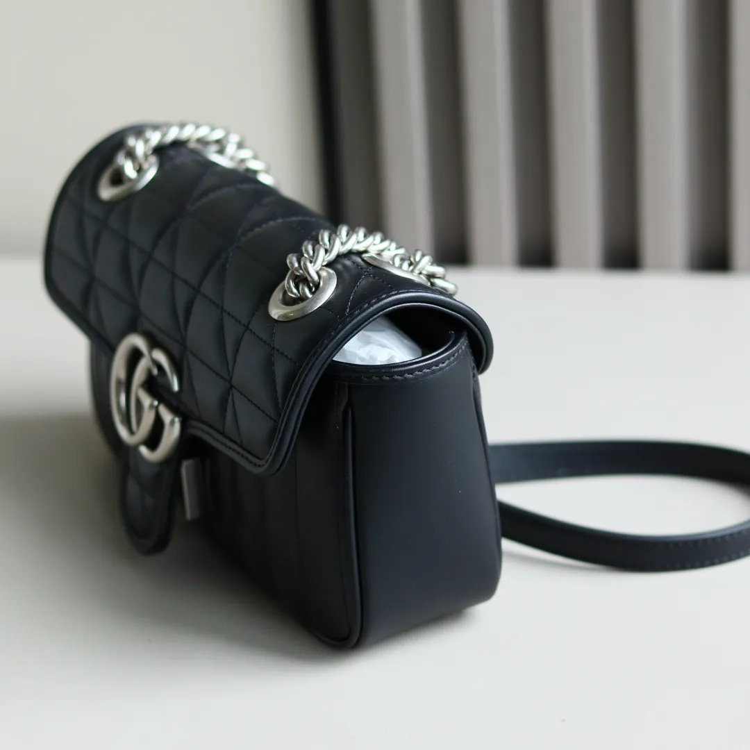 Gucci GG Silver marmont ミニショルダーバッグ ブラック - 画像 (4)