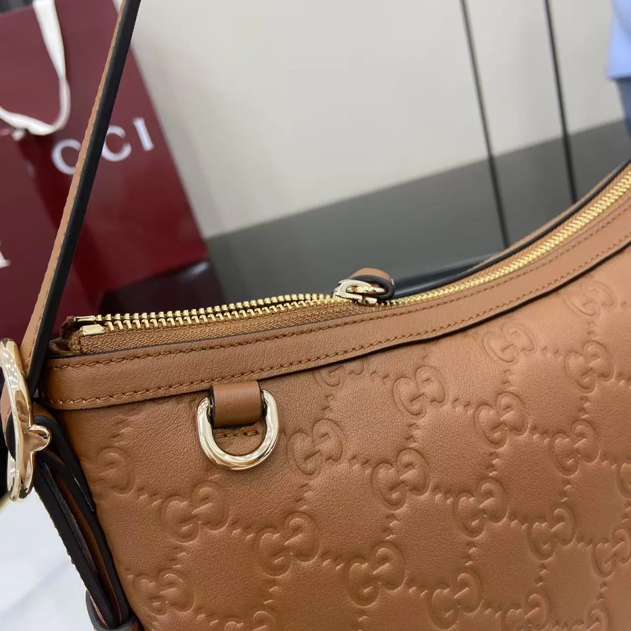 Gucci 2025秋冬ブラウンGGプリントショルダーバックパック - 画像 (6)