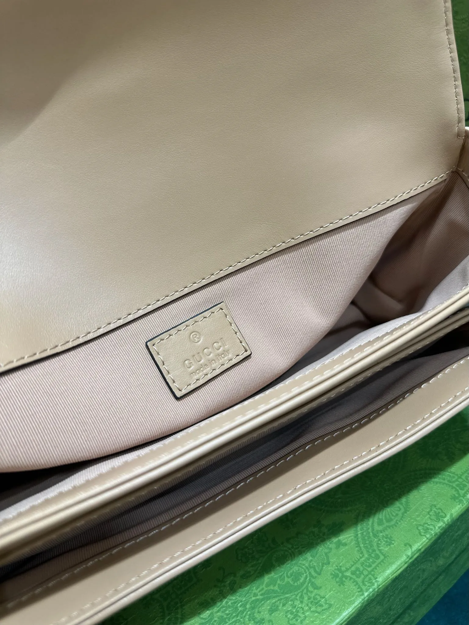 Gucci GG Marmont ショルダーバッグ ベージュ オリジナルレザー - 画像 (10)