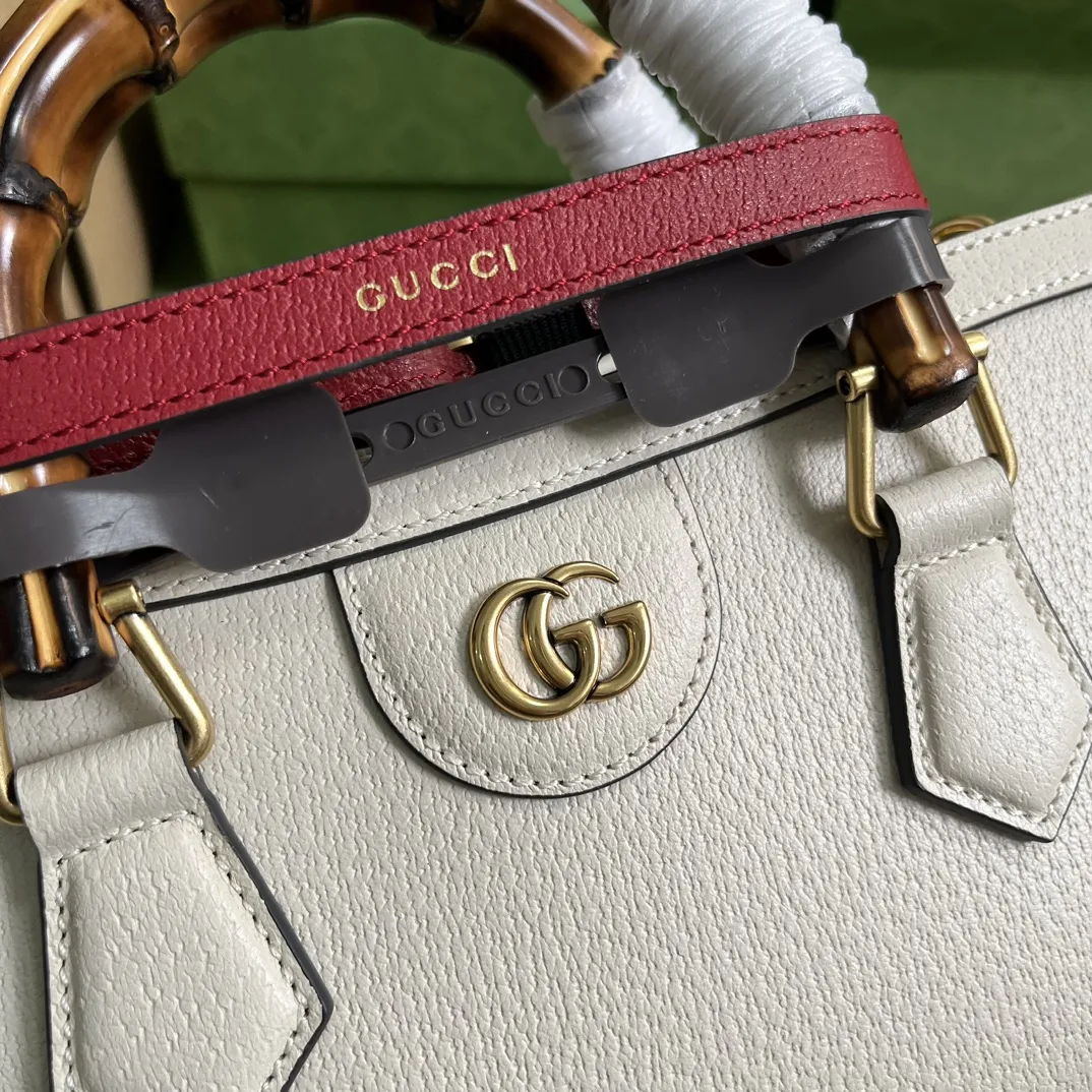 Gucci Diana竹節トランペットショルダーバッグホワイト スタイル735153 - 画像 (6)