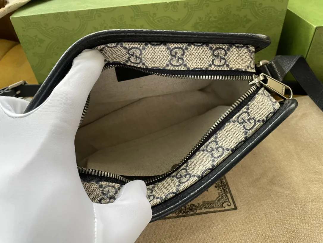 Gucci ブルーGG Supremeミニバッグ - 画像 (8)