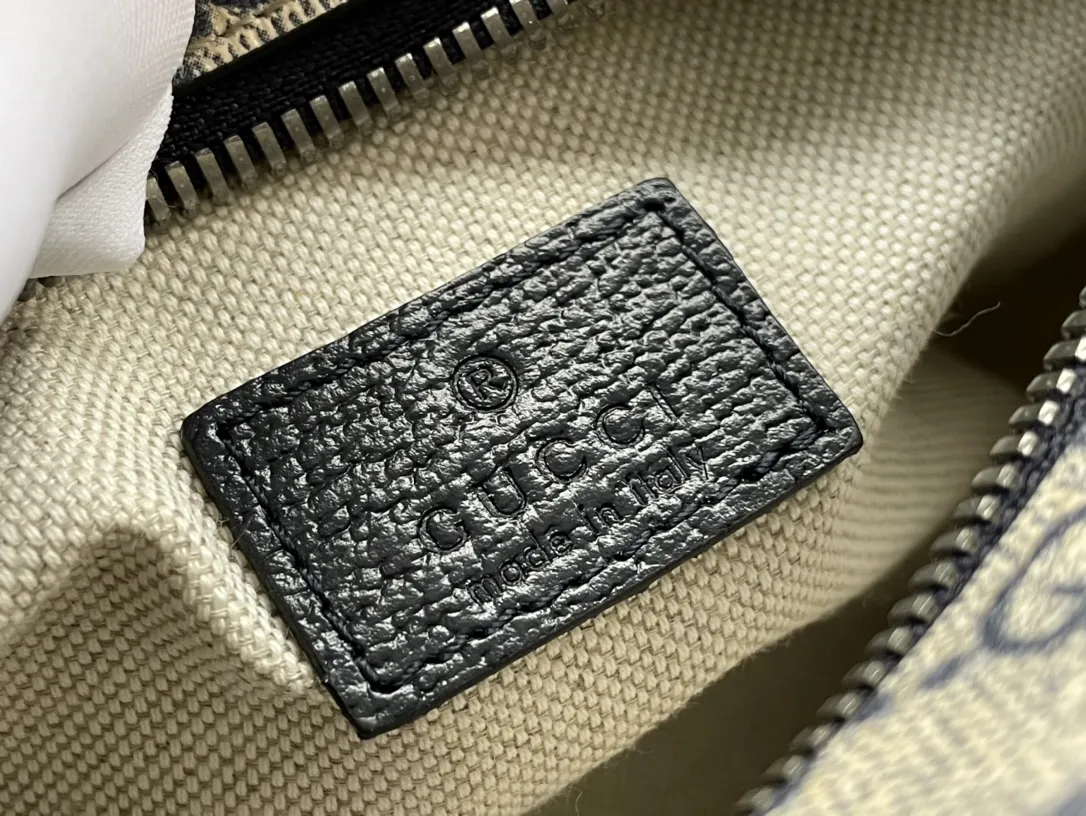 Gucci ブルーGG Supremeミニバッグ - 画像 (10)