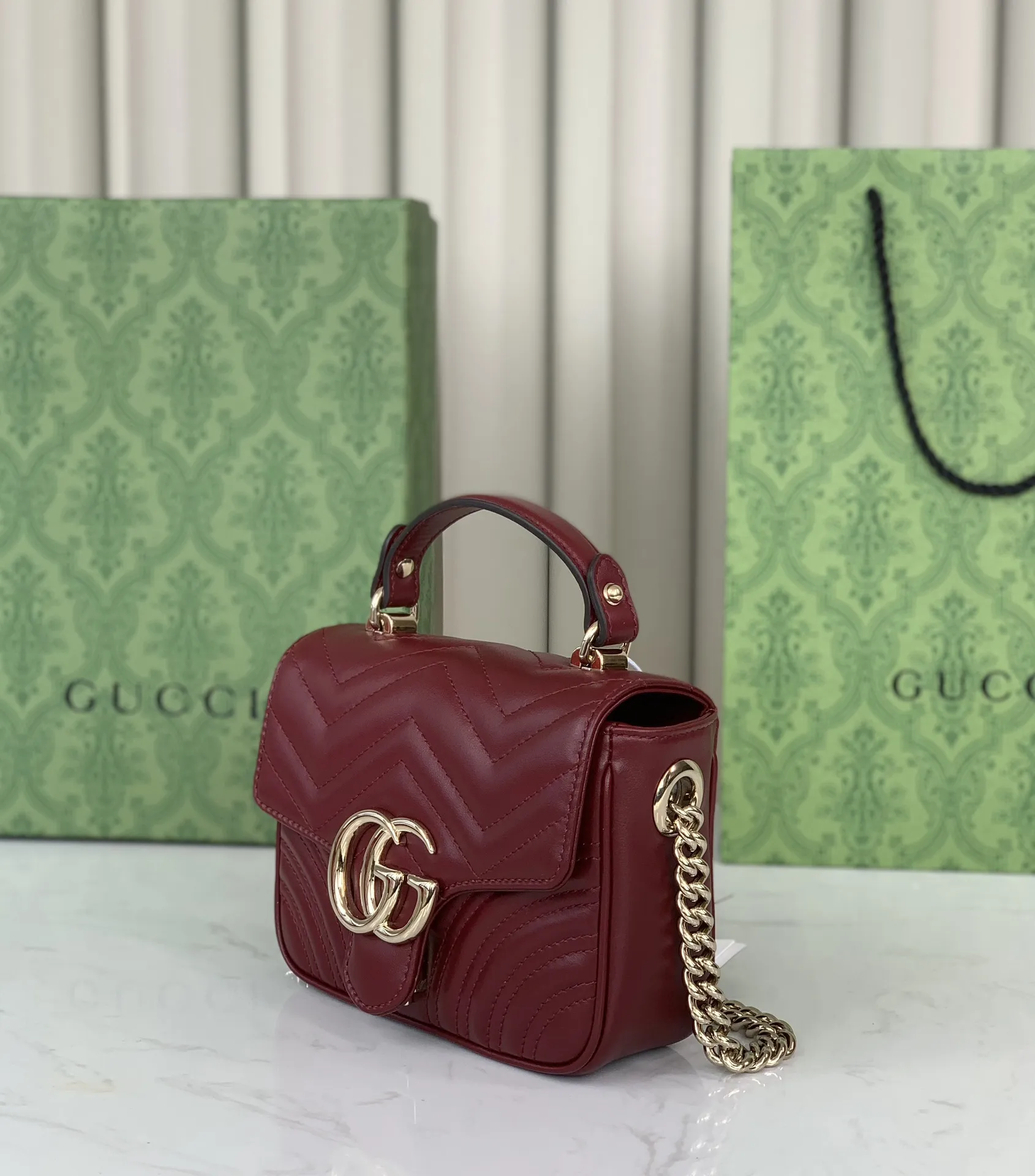 Gucci GG Marmont ミニハンドバッグ レッド - 画像 (3)