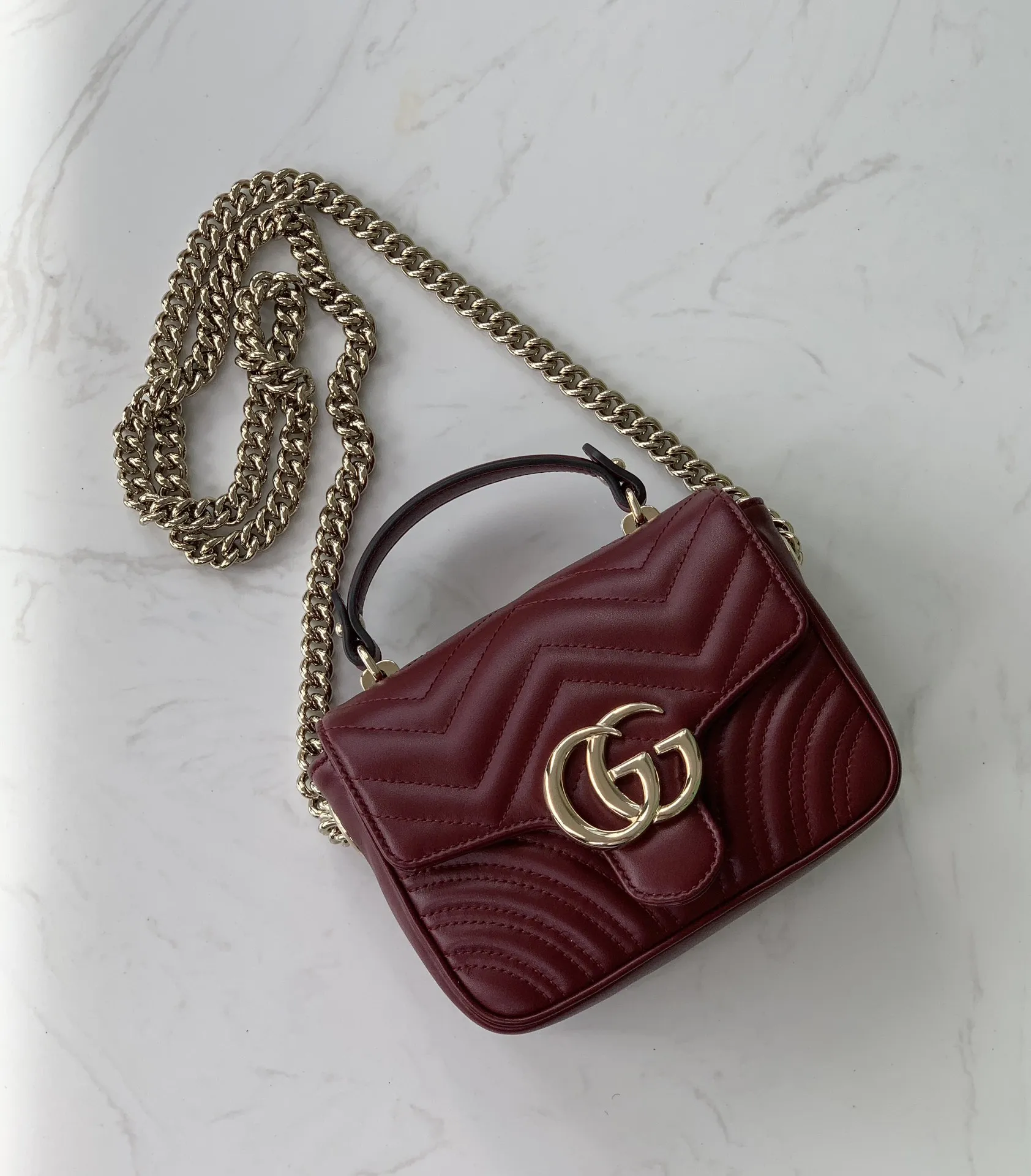 Gucci GG Marmont ミニハンドバッグ レッド - 画像 (5)