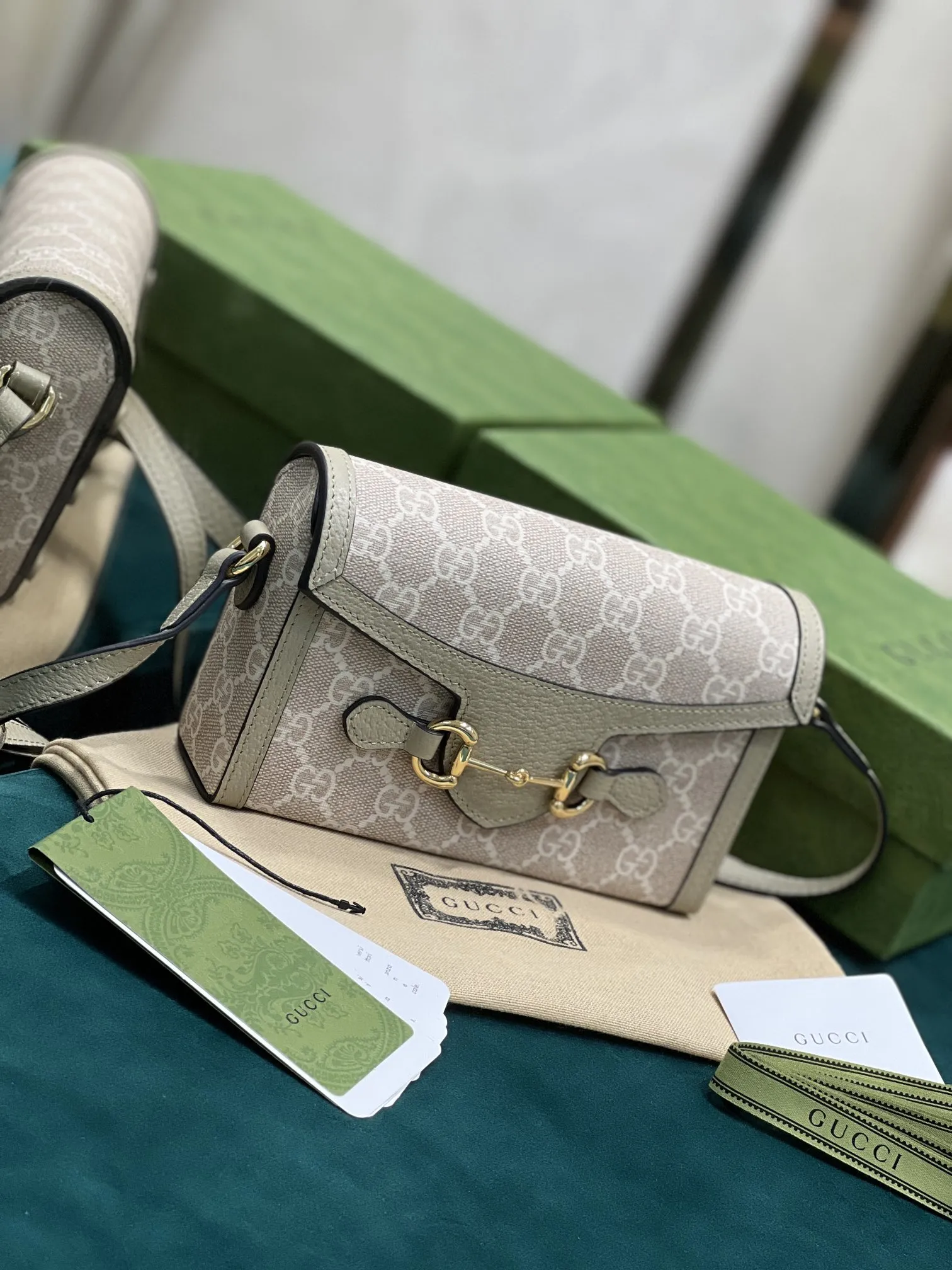 Gucciホースビット1955ミニ斜め掛けバッグベージュ - 画像 (3)