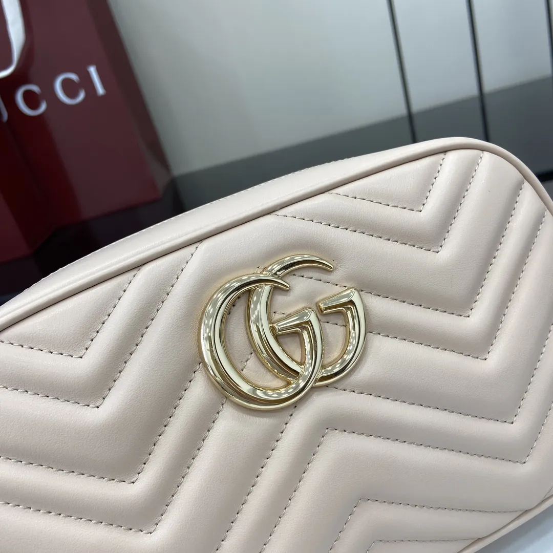 Gucci ピンク色ショルダーバッグGG Marmont トランペットショルダーバッグ - 画像 (6)
