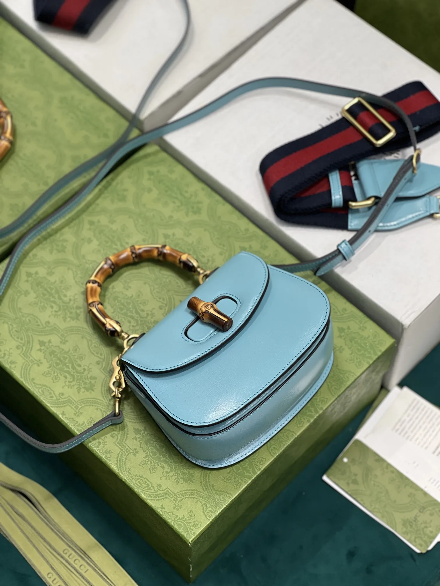 Gucci Ariaシリーズ ブルー 小型ハンドバッグ - 画像 (7)