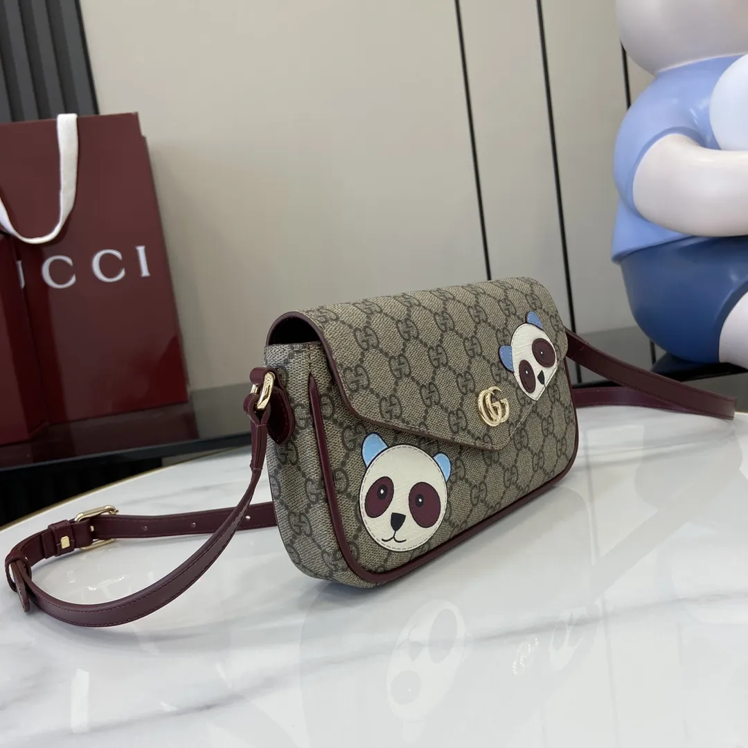 Gucci 猫柄ミニショルダーバッグ 茶色 パンダの図案 - 画像 (4)