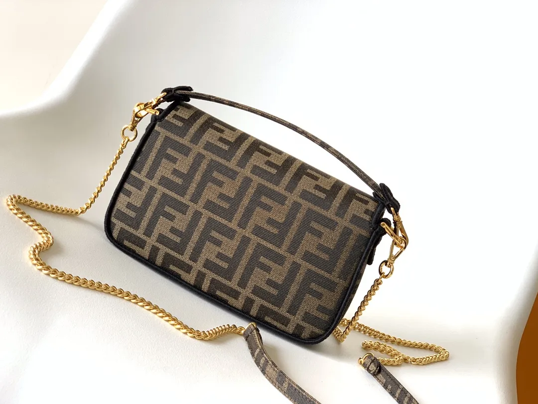 Fendi Baguette小号手袋ブラウンフラワー柄 - 画像 (3)