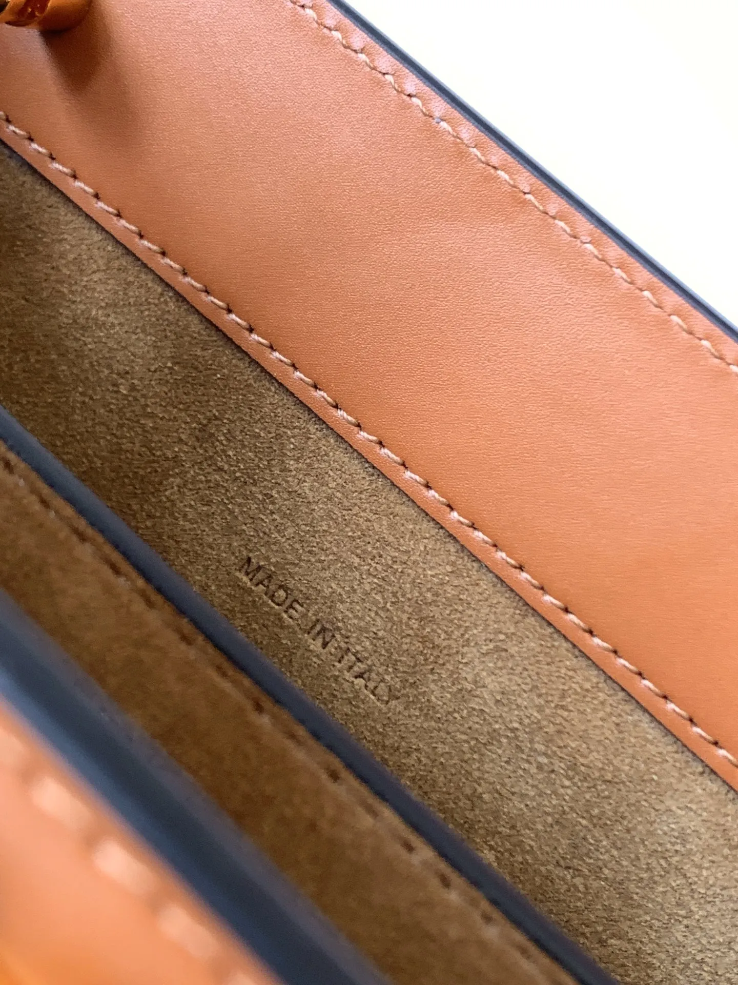 Fendi touch 風琴ハンドバッグ 茶色 レザー - 画像 (10)