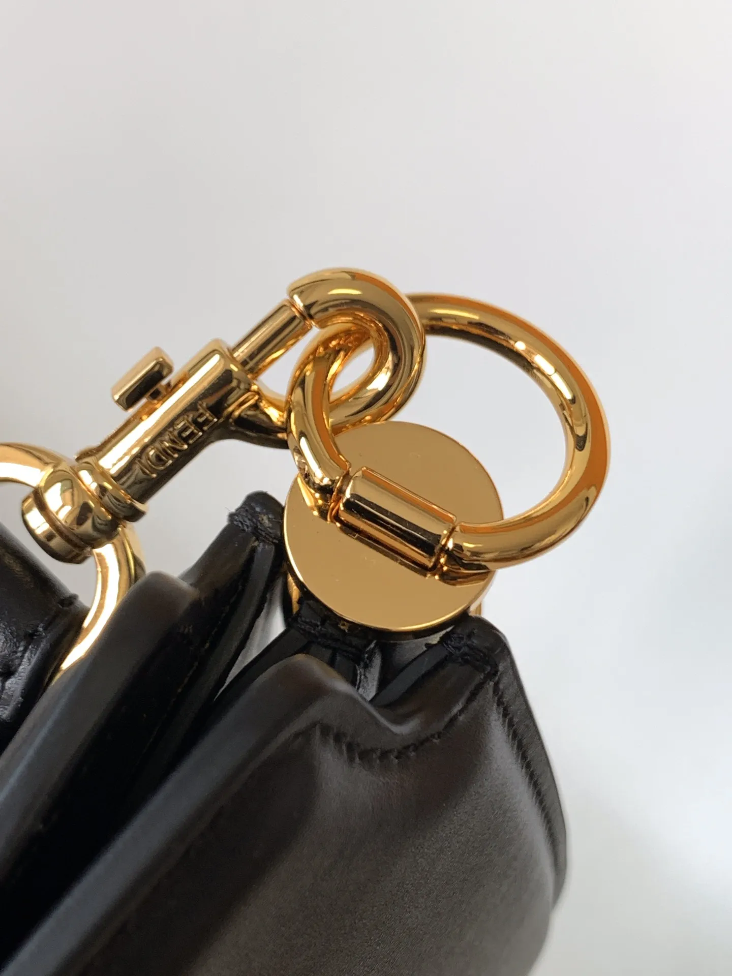 Fendi touch 風琴ハンドバッグ ブラック レザー - 画像 (7)