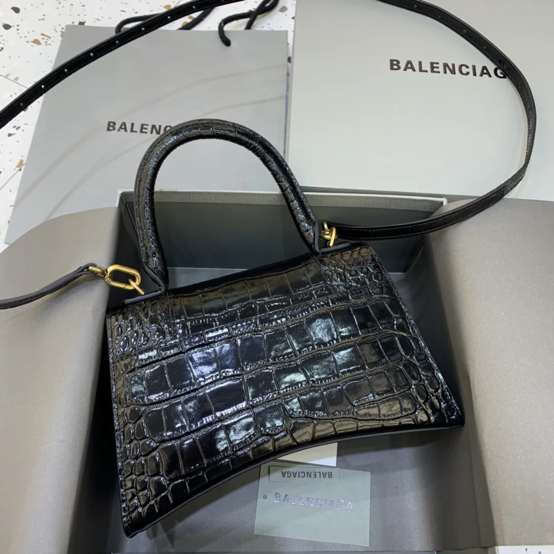 Balenciaga クロコダイルブラック金具 ハンドバッグ - 画像 (3)