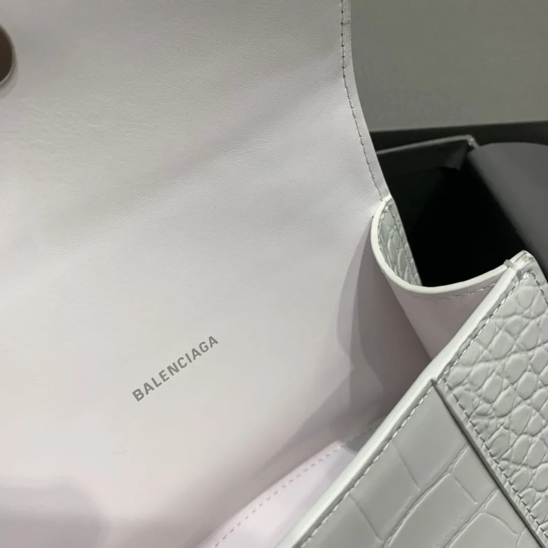 BALENCIAGA 白鳄鱼纹沙漏包 miniサイズ - 画像 (9)