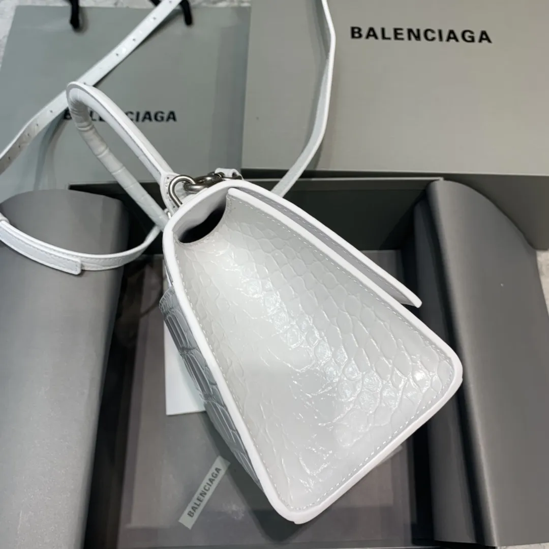 Balenciaga ホワイトクロコダイル柄の小さな砂時計型バッグ - 画像 (4)