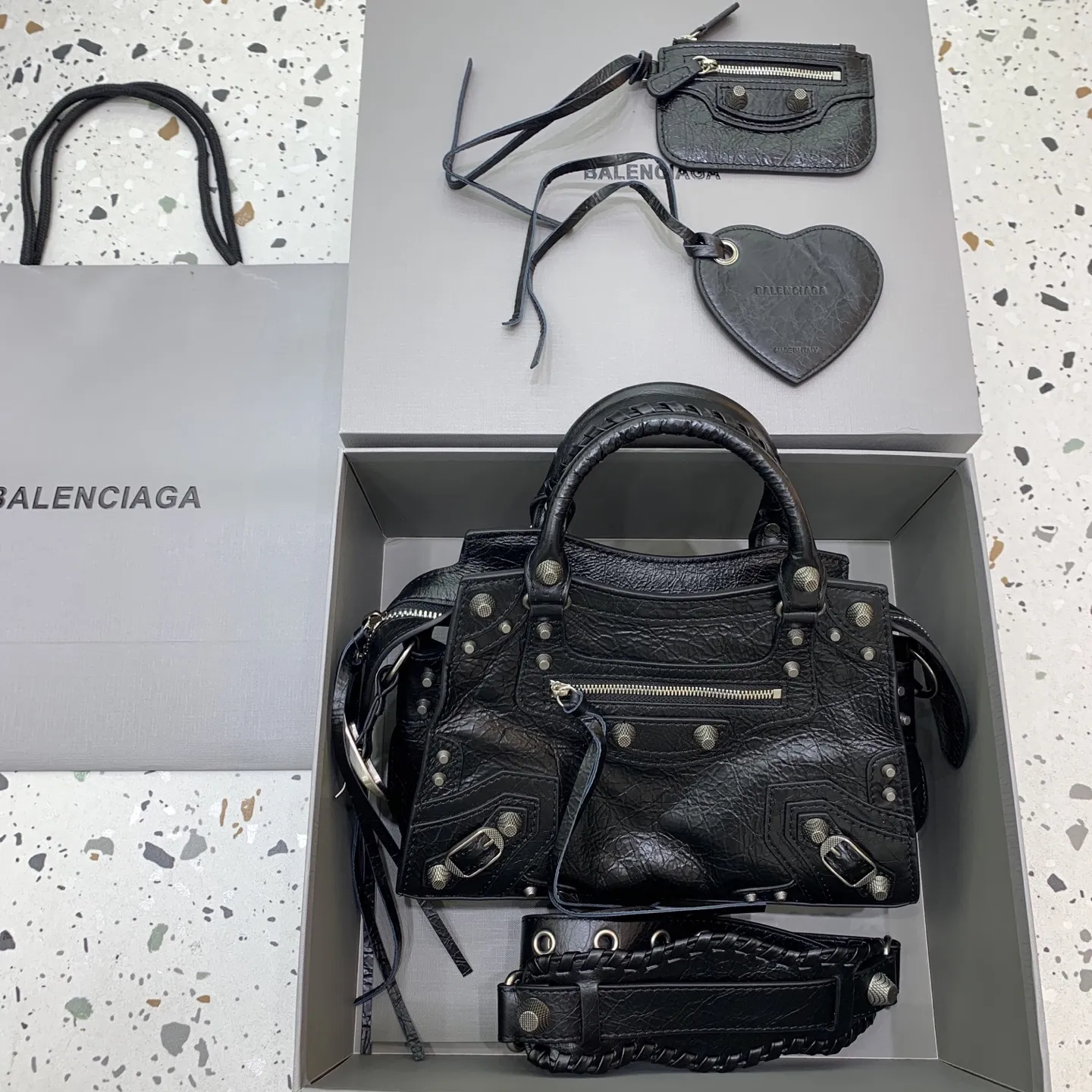 Balenciaga ネオカゴール バイカー バッグ ブラック 小サイズ