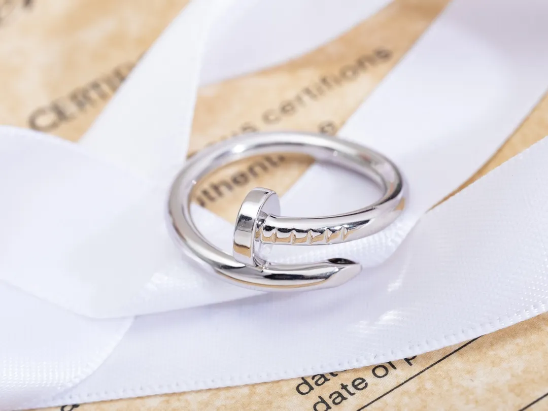 カルティエ シルバー ネイル リング ホワイトゴールド - 画像 (4)