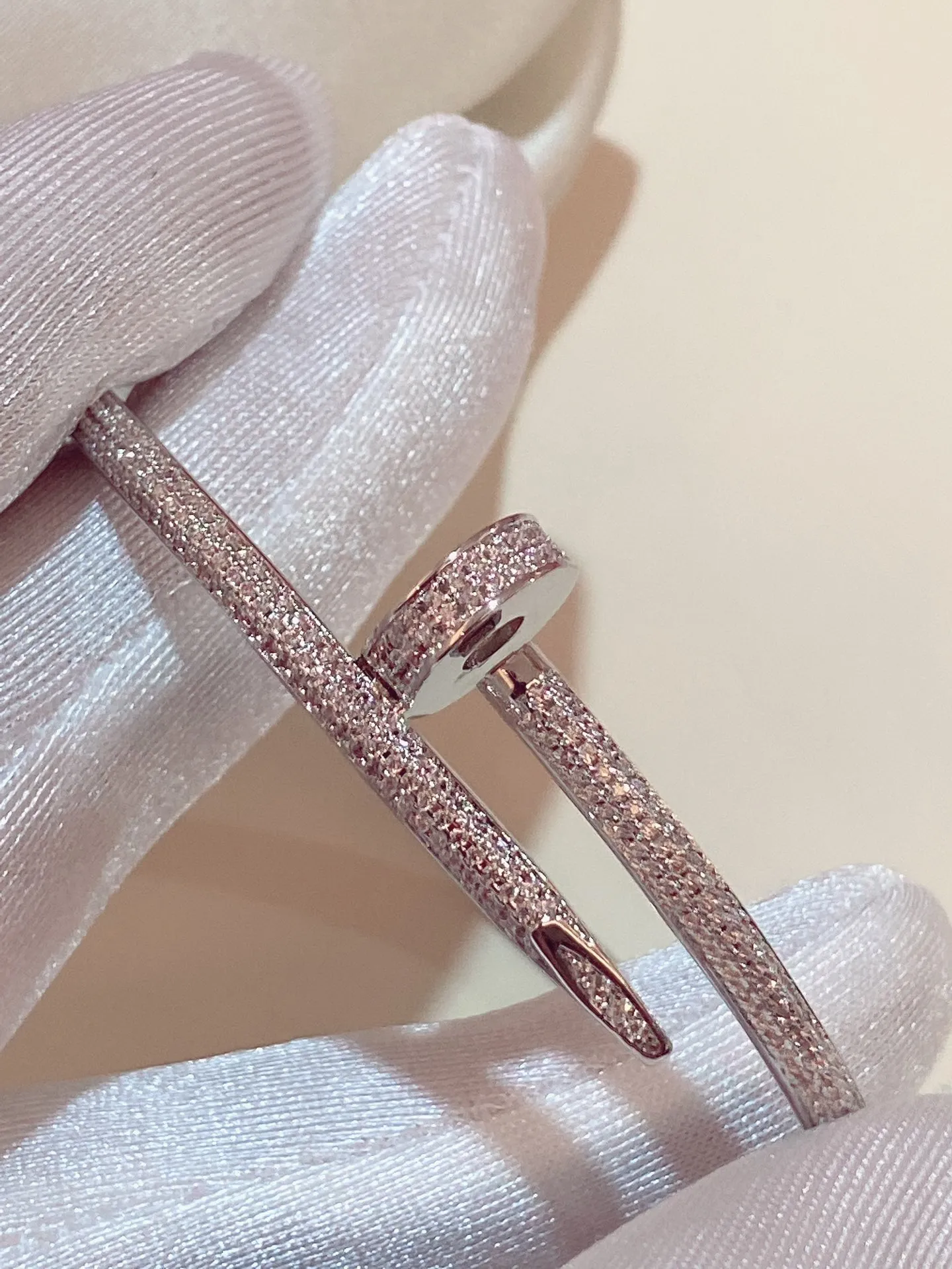 カルティエ Juste un Clou ピンクゴールド スタイル - 画像 (7)