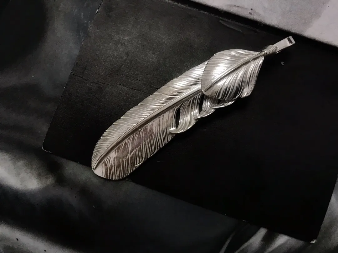 高橋吾郎シルバーフェザーペンダントゴールド - 画像 (5)