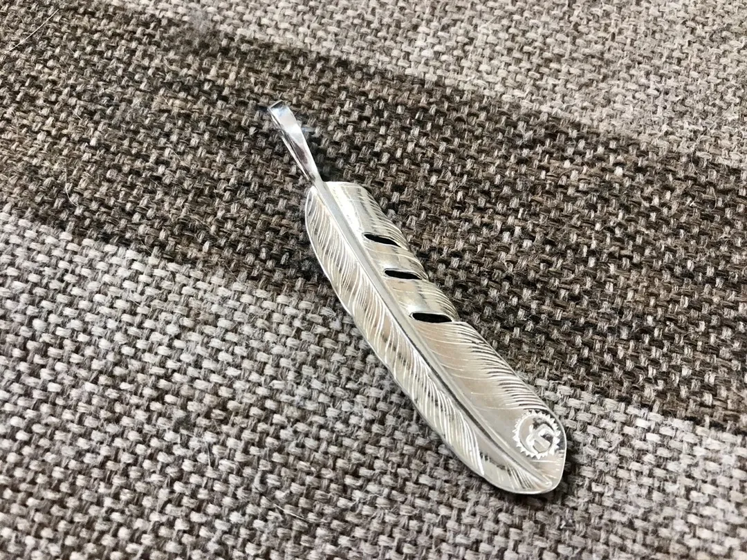 高橋吾郎シルバーフェザーペンダントゴールド - 画像 (8)