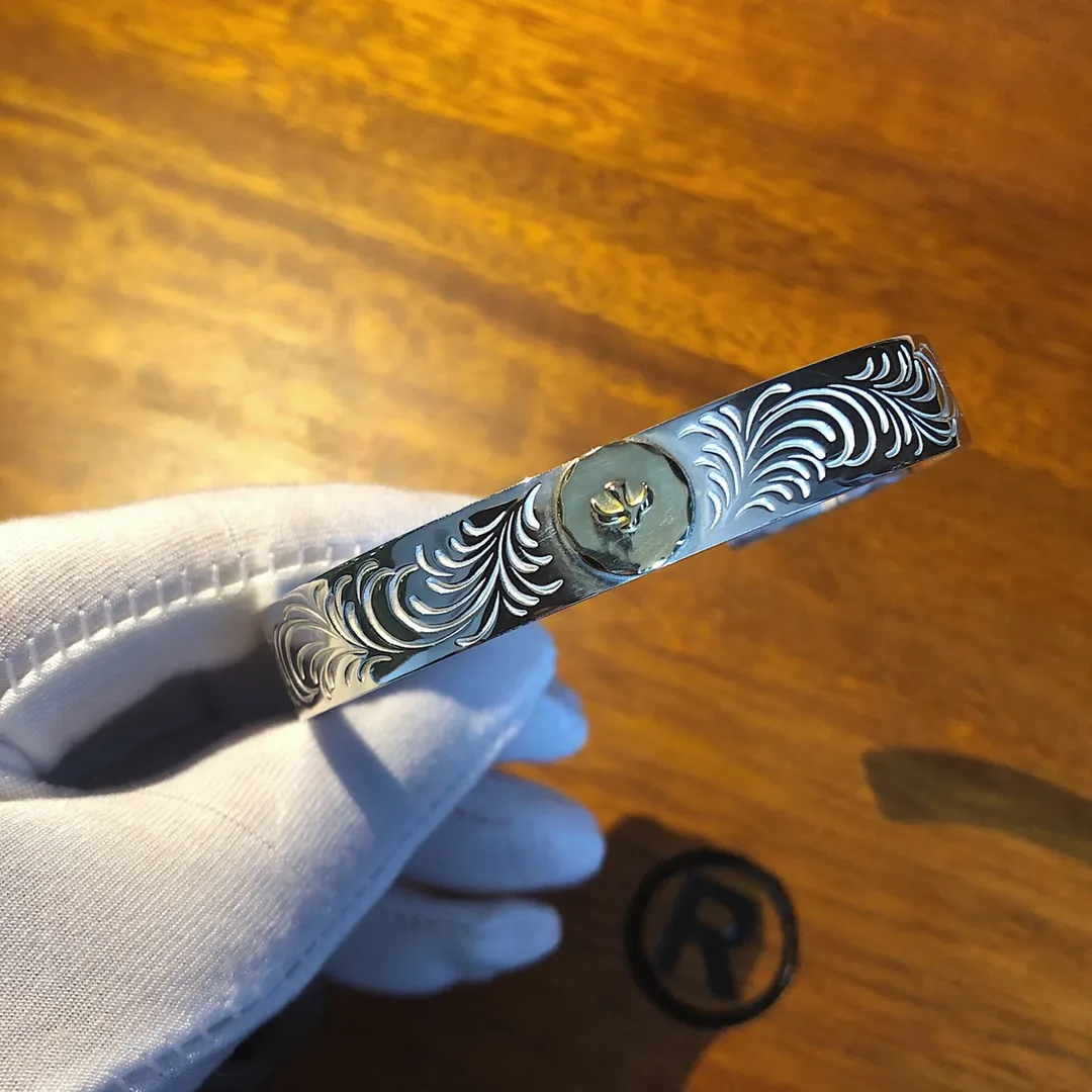 高橋Goro飛鳥平打唐草手錠シルバー - 画像 (3)