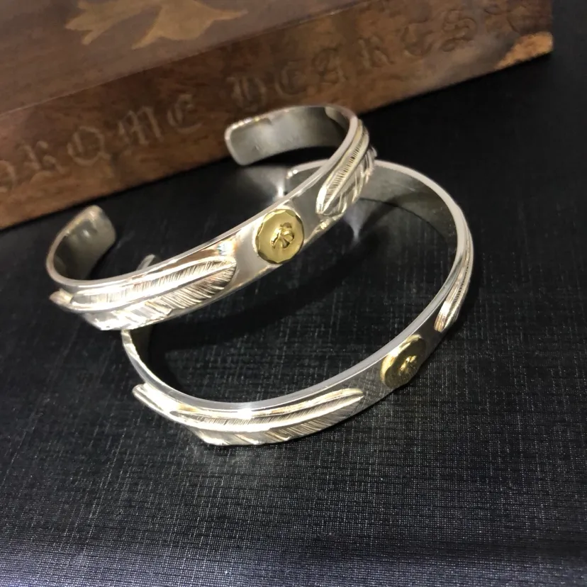 高橋goro’s シルバー羽根点鷹ブレスレット - 画像 (4)