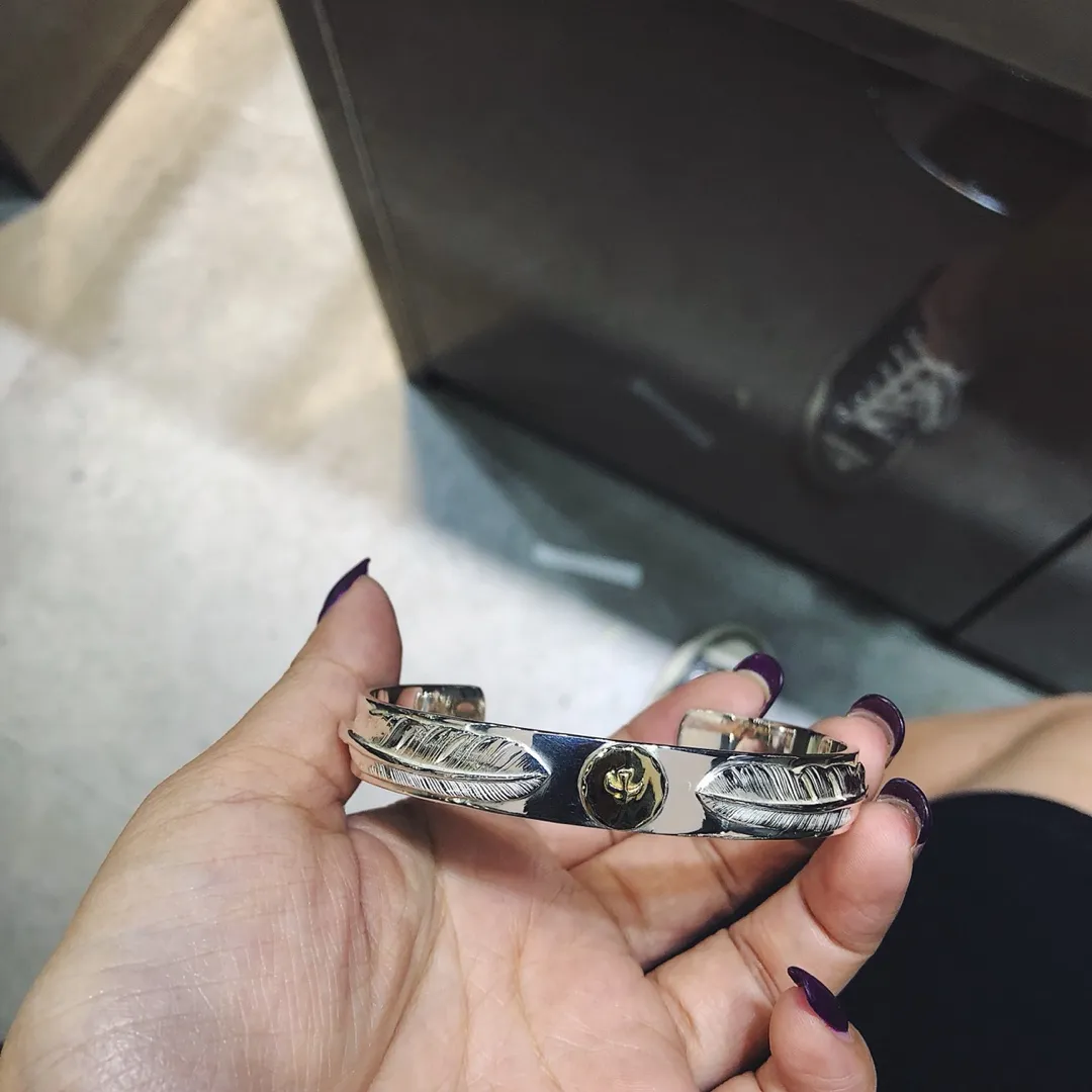 高橋goro’s シルバー羽根点鷹ブレスレット - 画像 (9)