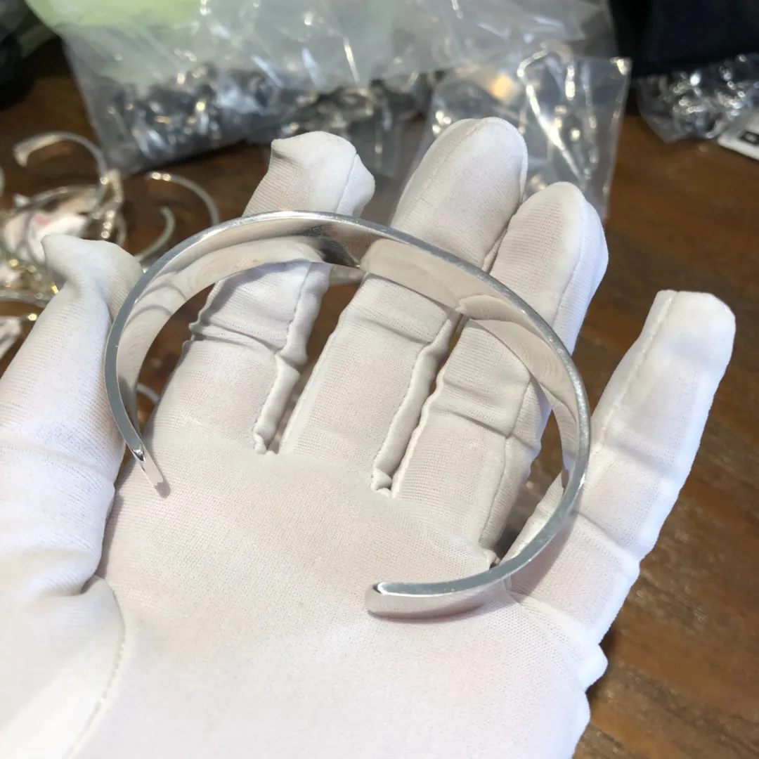 高橋goro’s ゴールド飛鳥印台手錠 シルバー - 画像 (9)