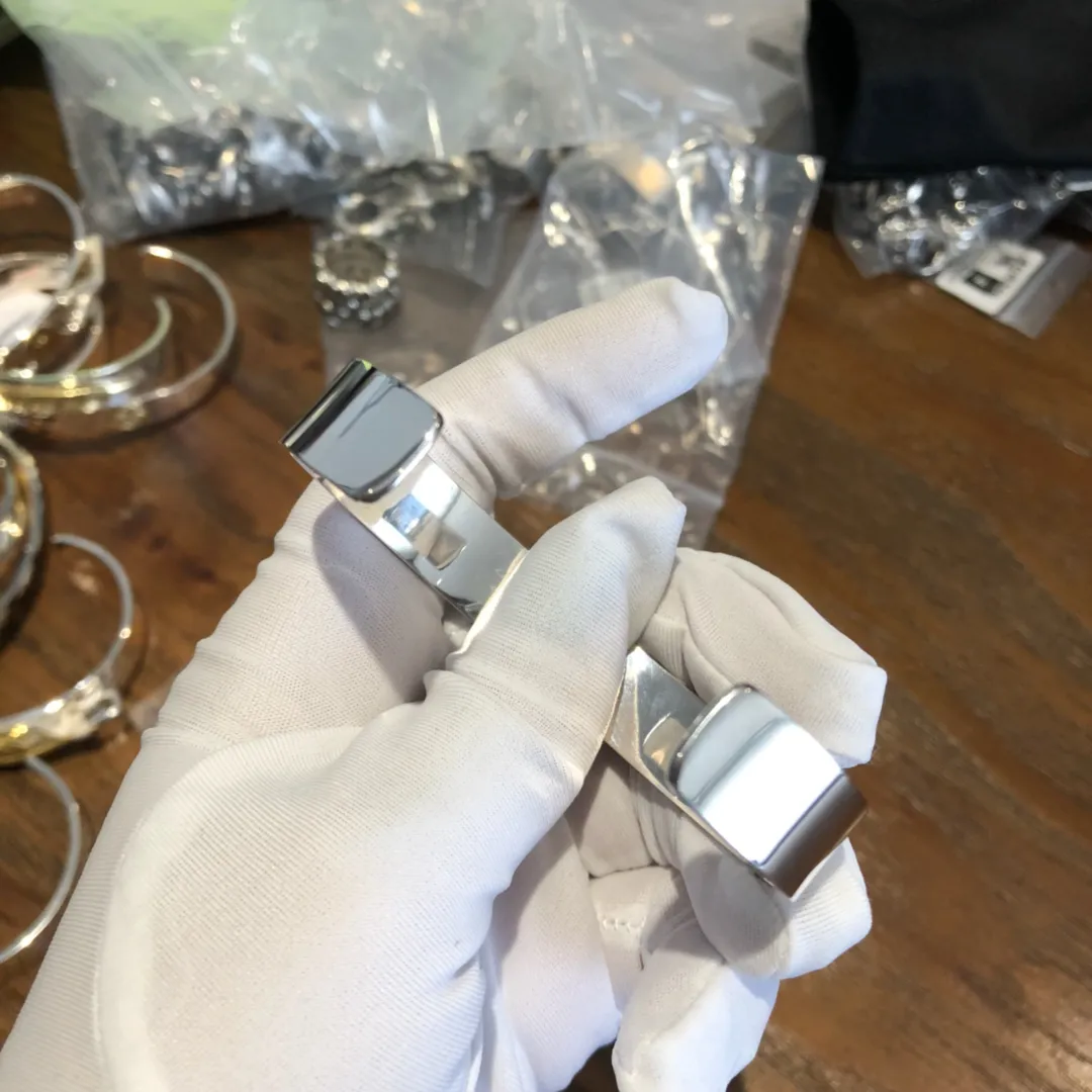 高橋goro’s ゴールド飛鳥印台手錠 シルバー - 画像 (10)