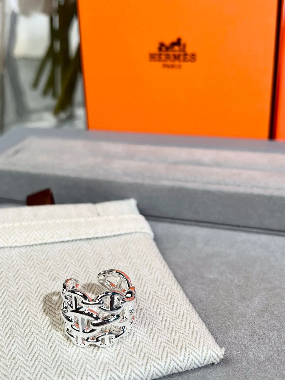 HERMÈS 新作トリプルリングピグノーズリング シルバー - 画像 (4)