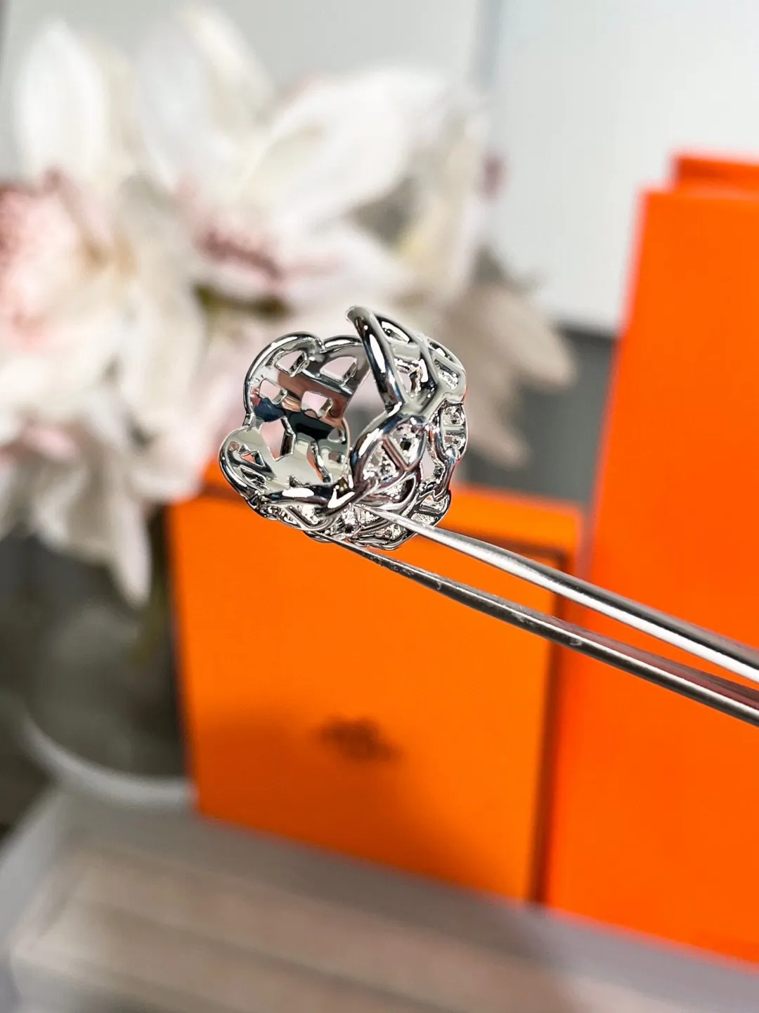 HERMÈS 新作トリプルリングピグノーズリング シルバー - 画像 (9)